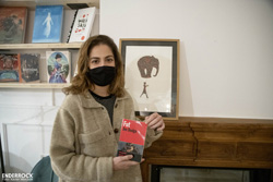 Concert de Maria Jaume a la llibreria Byron de Barcelona 